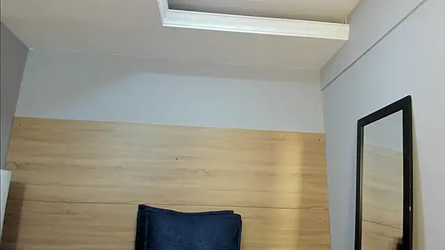 bulma_bambina_'s cam snapshot