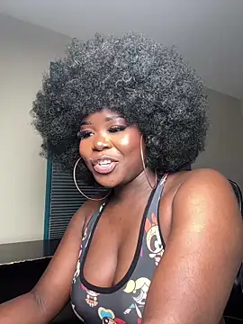 WomanNextdoor1's cam snapshot