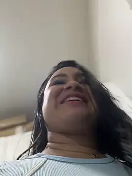 Pretty_Isadora's cam snapshot