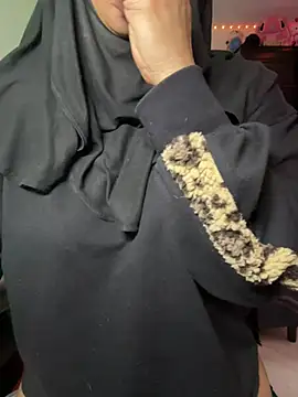 Jameela's cam snapshot