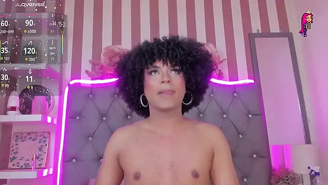 Star-Fire live sex cam