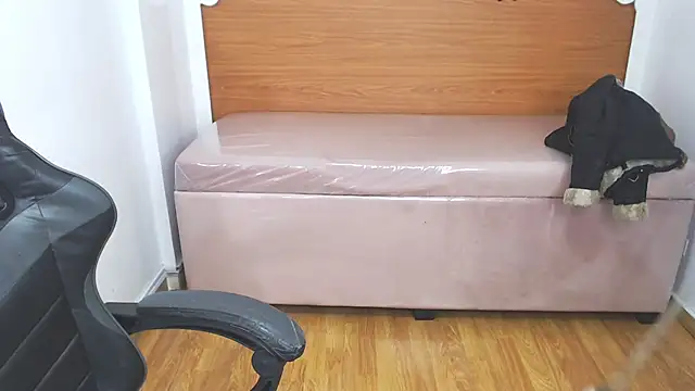 danatella_a live sex cam