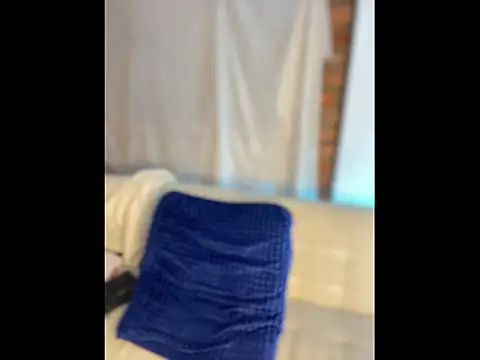 Doll_tv's cam snapshot