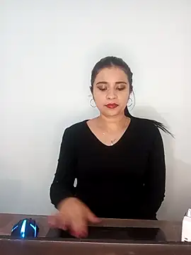 ValerieLove_'s cam snapshot