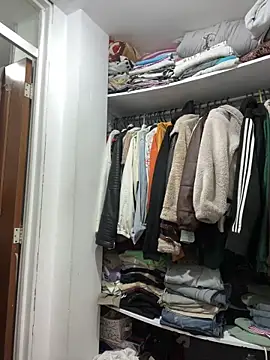 croftsmila's cam snapshot