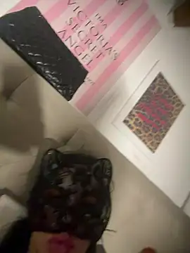 nouvhitta's cam snapshot