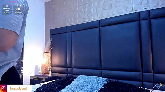 JossAckland live sex cam