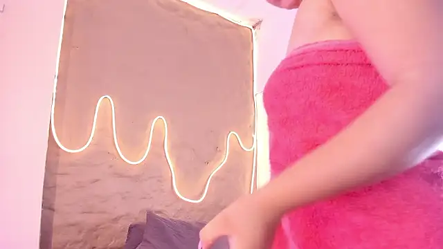 Shanntal_'s cam snapshot