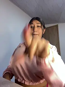 SharaRous's cam snapshot