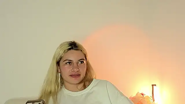 AtheneaRossi's cam snapshot