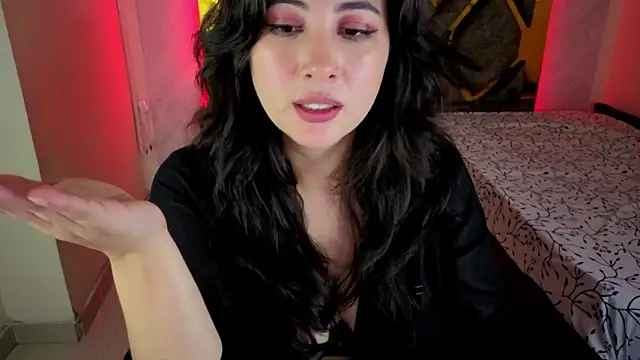 Luvienne live sex cam