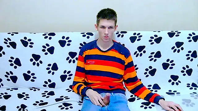 Lester_Broo live sex cam