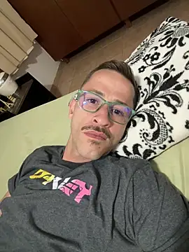 Lucasjandre live sex cam