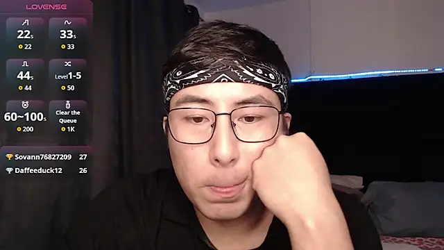 andrewmhilton_ live sex cam