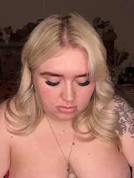 TwoWayT_xx's cam snapshot