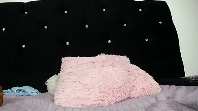 sweet_skylove_'s cam snapshot