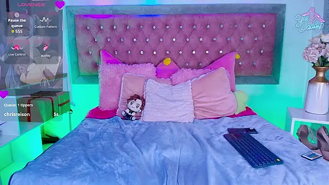 EmmaWilder's cam snapshot