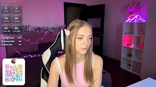 EvaPeace's cam snapshot