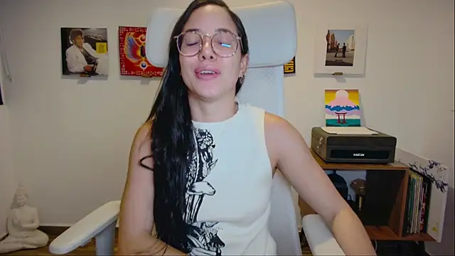 adriana__sosa_'s cam snapshot