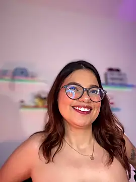 AliceVega1's cam snapshot