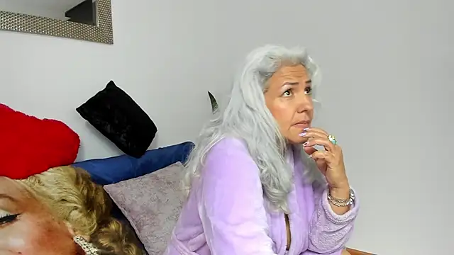 marilyn70's cam snapshot