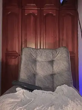 KaditaNavarro's cam snapshot