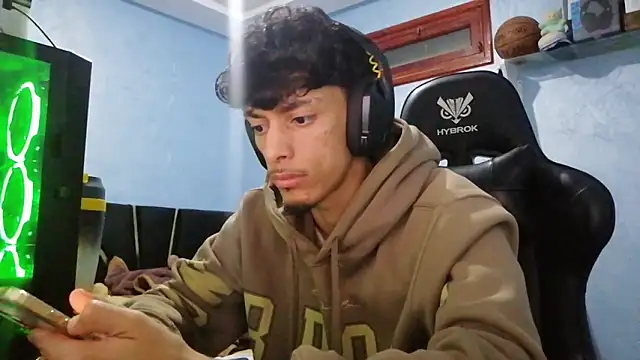 Dark_DesireX's cam snapshot