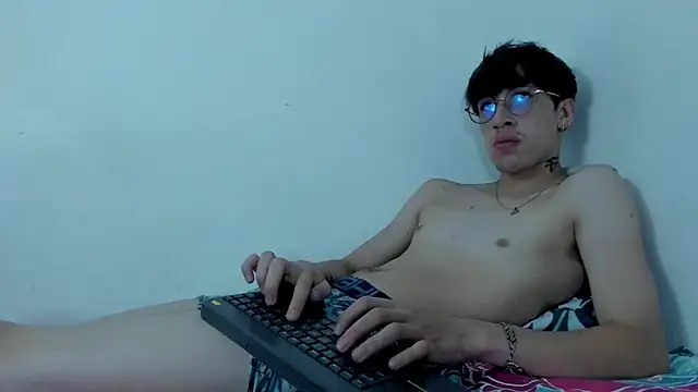 Dio__morningstar's cam snapshot