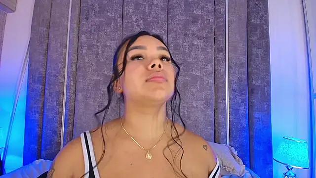 Liaevans__'s cam snapshot