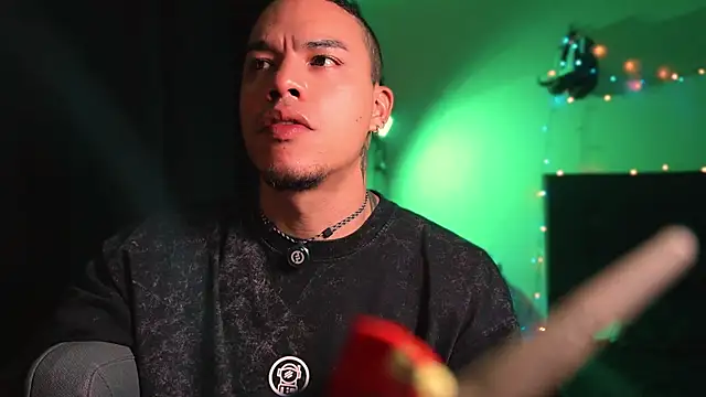 TuFcknVicio live sex cam