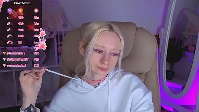 Katia_Kim's cam snapshot