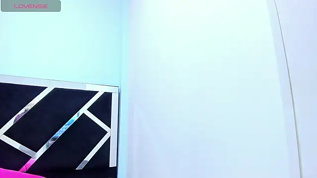 iisabella_noa's cam snapshot