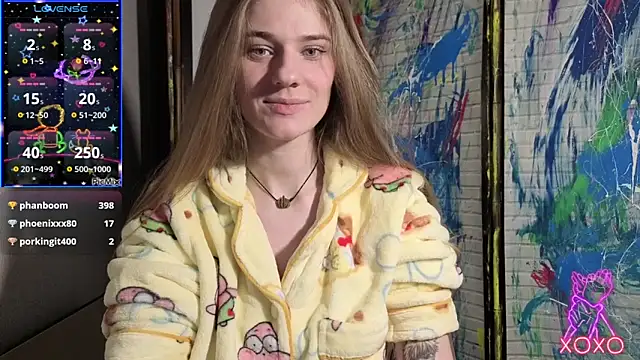 Adell_Love's cam snapshot