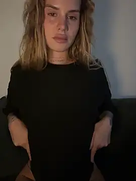 EmiliaCatalina live sex cam