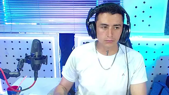 Godofcumxxx's cam snapshot