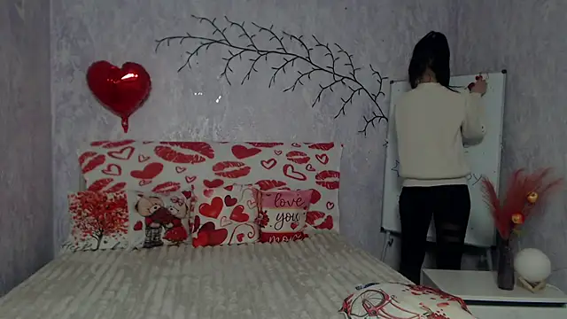 KaraCriegs's cam snapshot