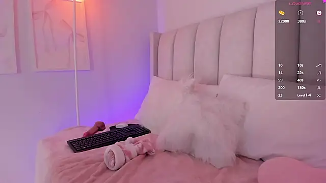 your_alina18's cam snapshot