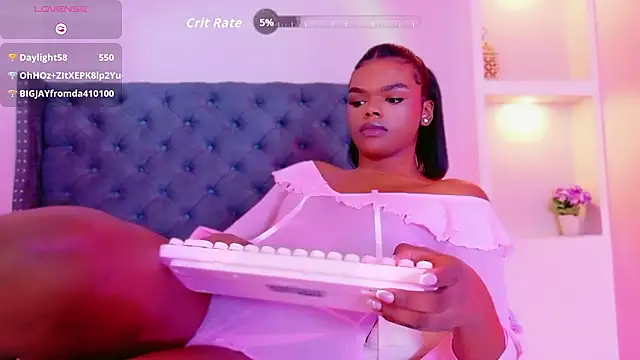 CamiEstrada live sex cam