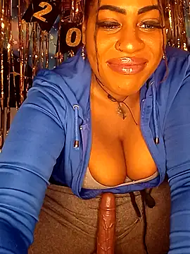 AmazonianMistress's cam snapshot