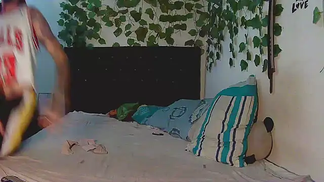 caribbeanlover1's cam snapshot