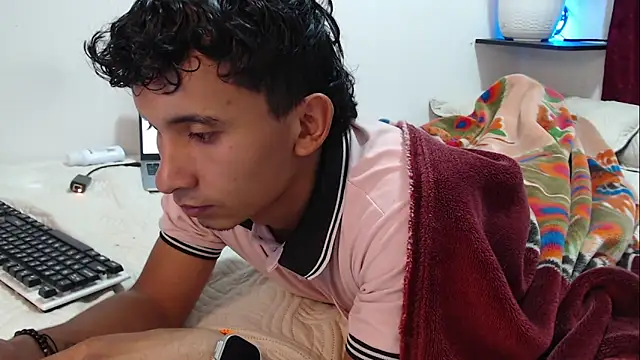 _Duvan_123's cam snapshot