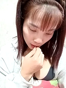 yeutinh00's cam snapshot