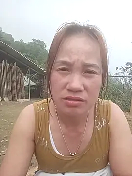 cutebobi's cam snapshot