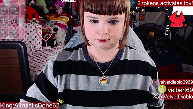 VelvetDiablo live sex cam