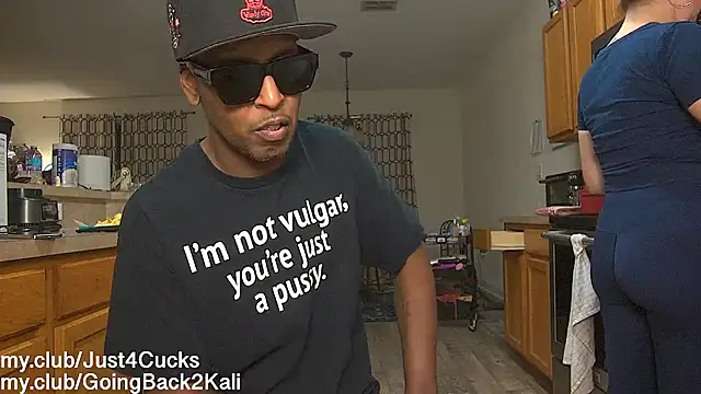 boomboomr00m live sex cam