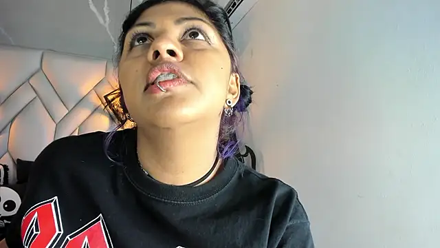 MirandaHaguen live sex cam