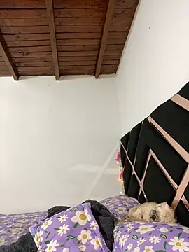 Zaratattoox live sex cam