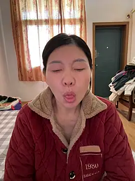 xiiuuff18 live sex cam