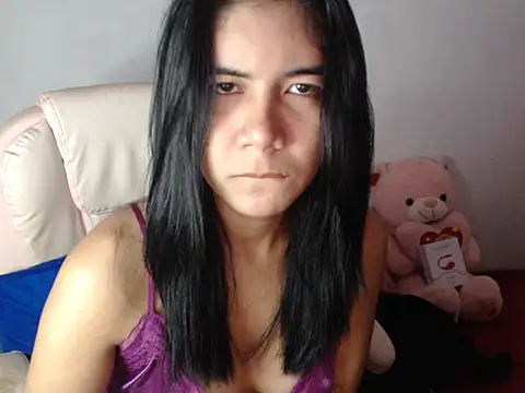 TransPetite1 live sex cam