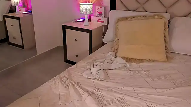 alexa_tobar's cam snapshot